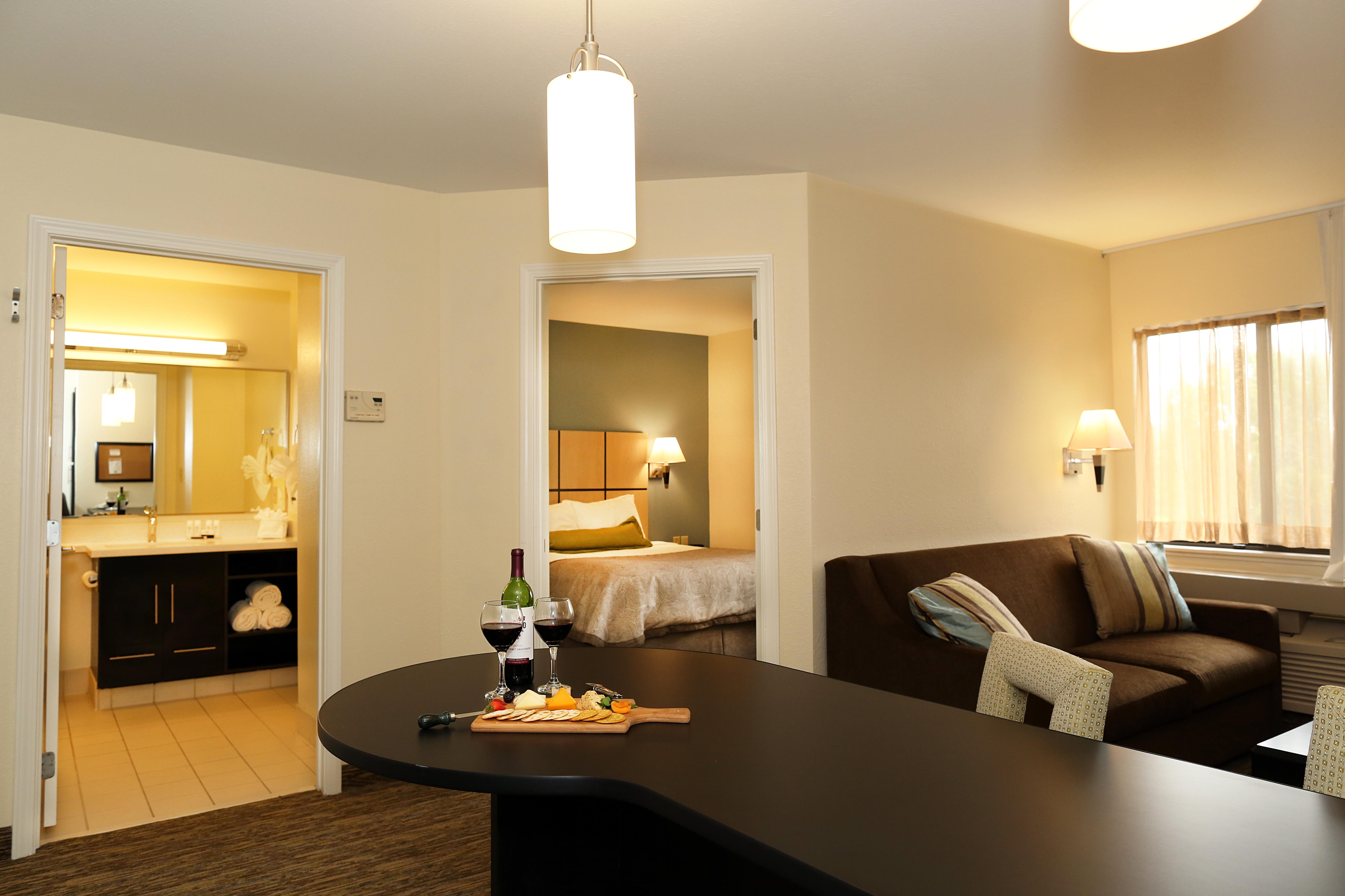 Candlewood Suites East Lansing By Ihg Buitenkant foto