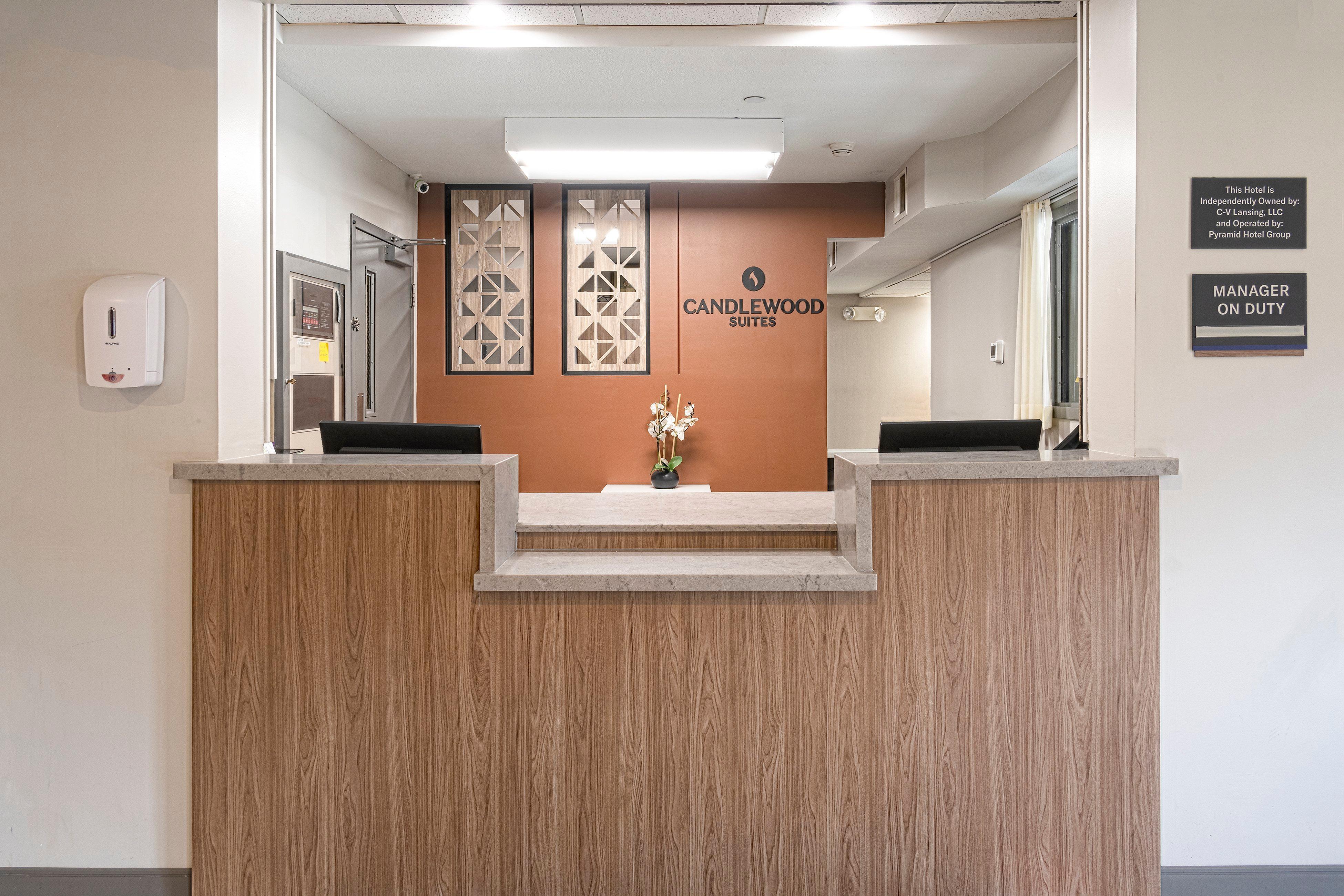 Candlewood Suites East Lansing By Ihg Buitenkant foto